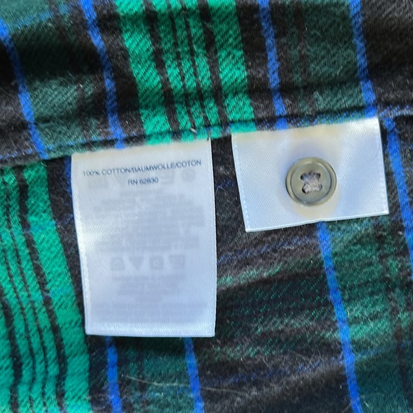 Lands end flannel button down women’s S - Picture 3 of 4